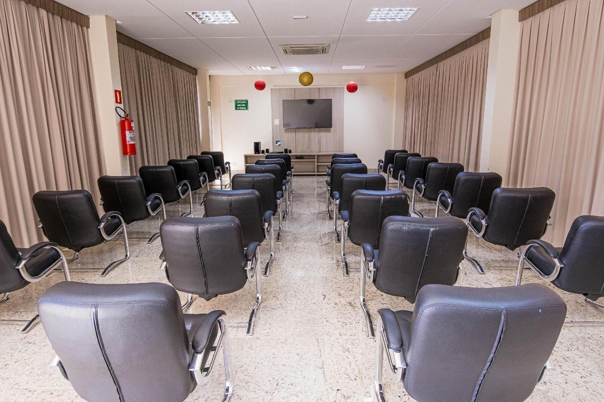 Villa L'ácqua diRoma VaciaTemporada Caldas Novas Exterior foto