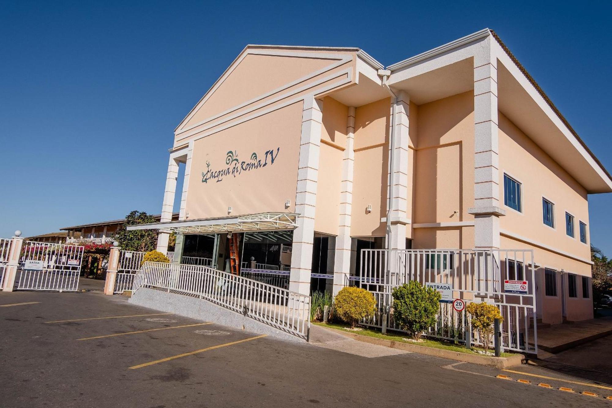 Villa L'ácqua diRoma VaciaTemporada Caldas Novas Exterior foto